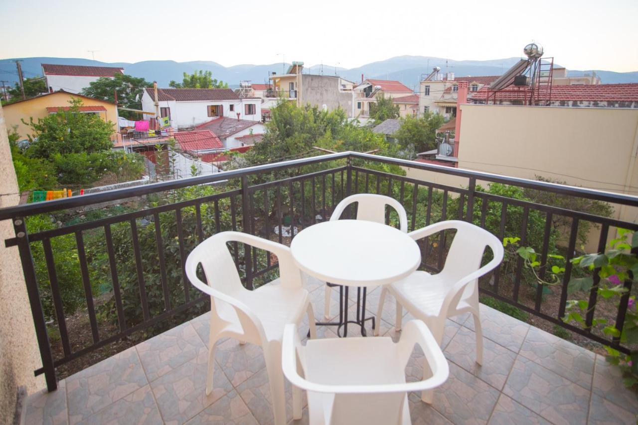 Antisamos Studios Sami  Luaran gambar